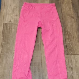 Athletic capris size xs